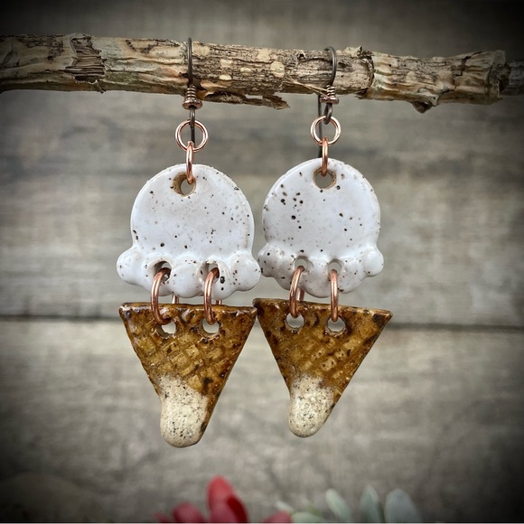 Ice cream earrings ceramic summer earrings fun earrings handmade earrings - Picture 3 of 5